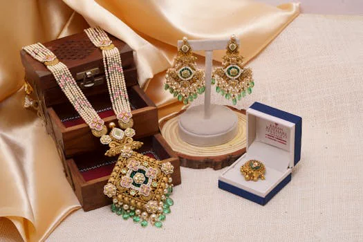 Pearl Drop Everyday Necklace